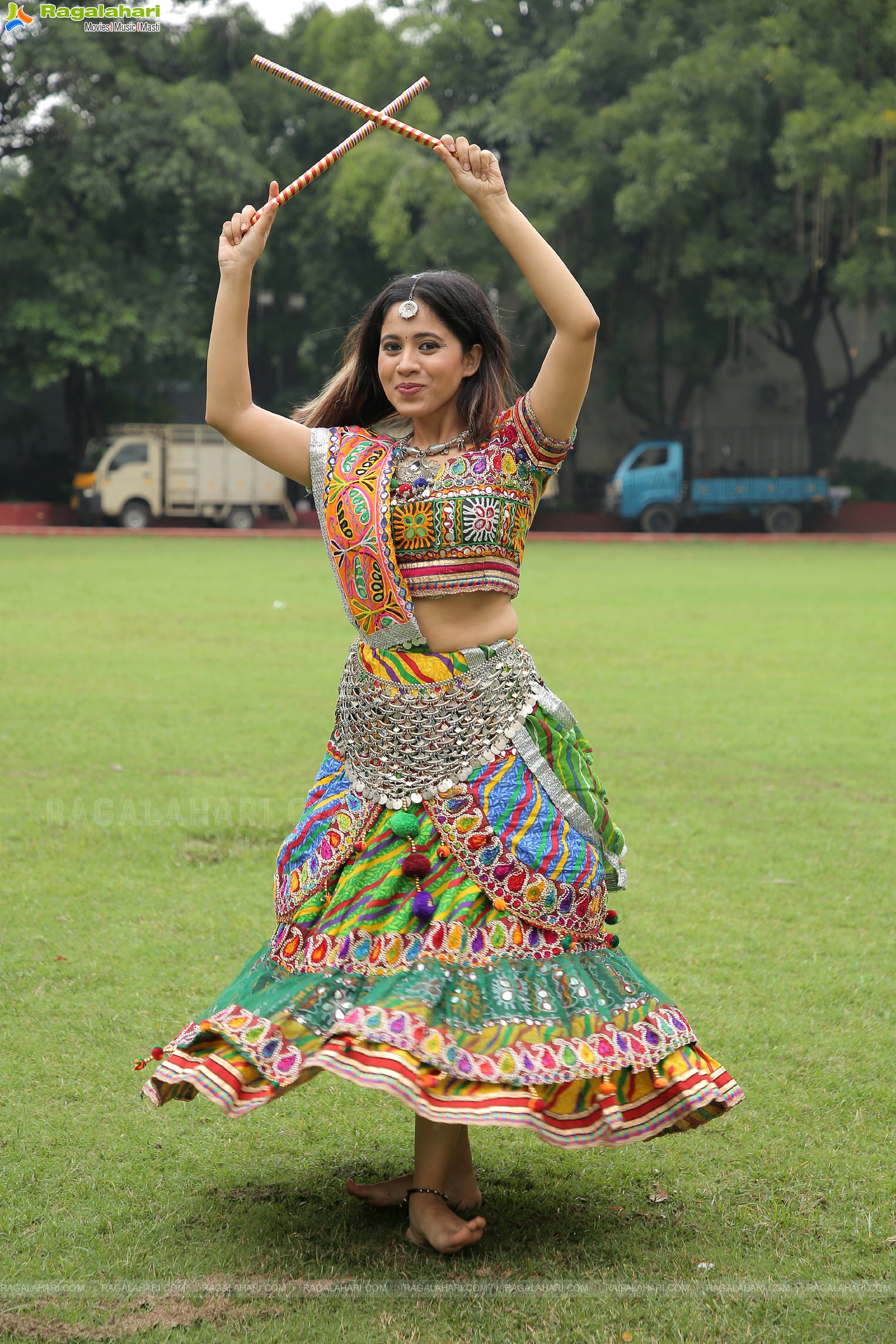 Navaratri Mahotsav 'Rangtaali' Curtain Raiser and Dandiya & Garba at Taj Deccan, Hyderabad