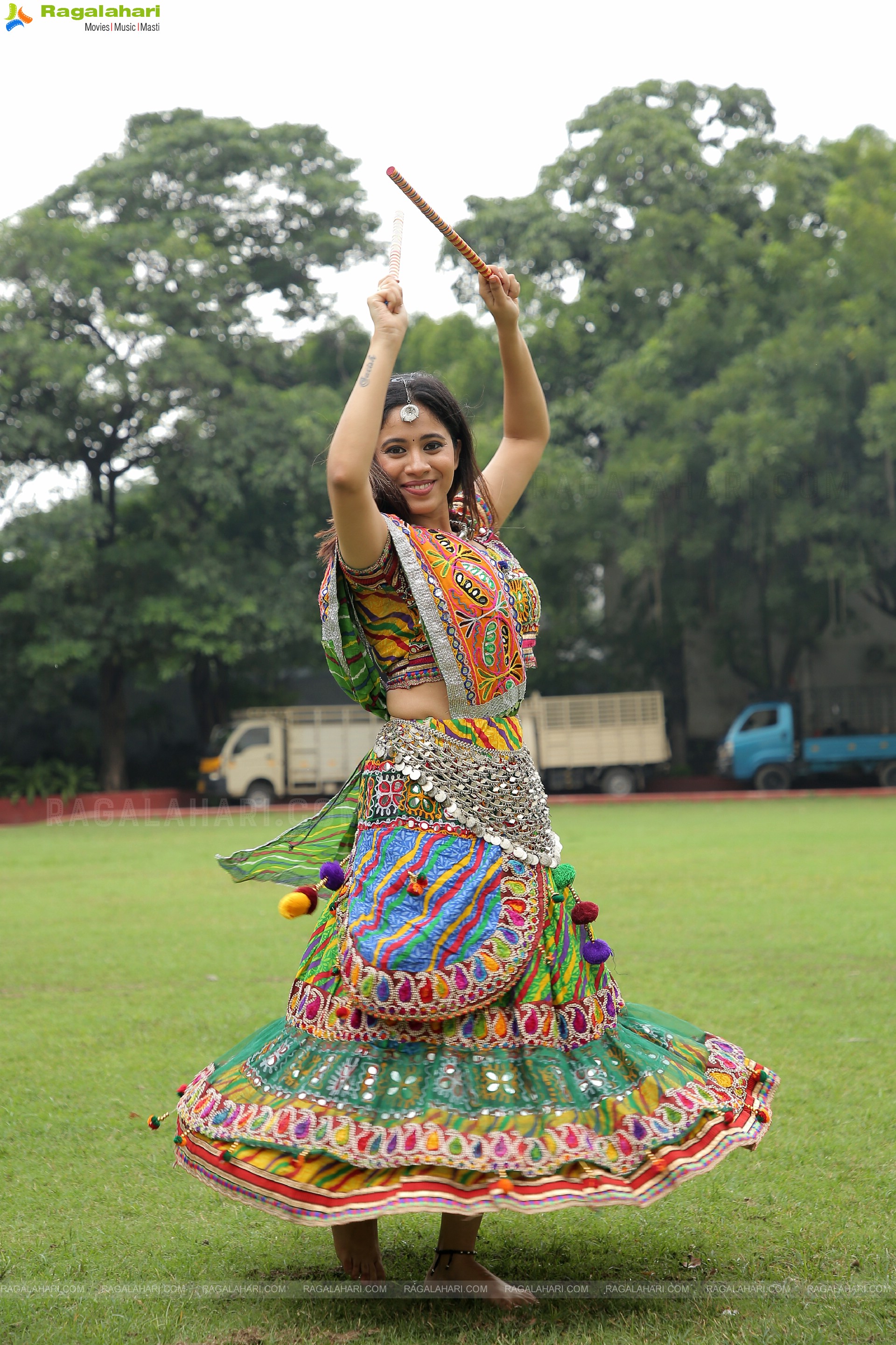 Navaratri Mahotsav 'Rangtaali' Curtain Raiser and Dandiya & Garba at Taj Deccan, Hyderabad