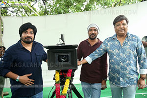 Deccan Dream Works' Pre Wedding Prasad Movie Launch Event