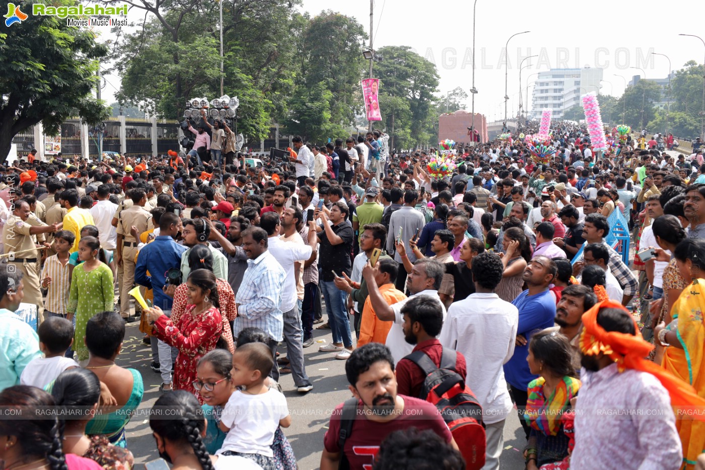 Khairatabad Ganesh Nimajjanam 2023 at Tank Bund in Hyderabad