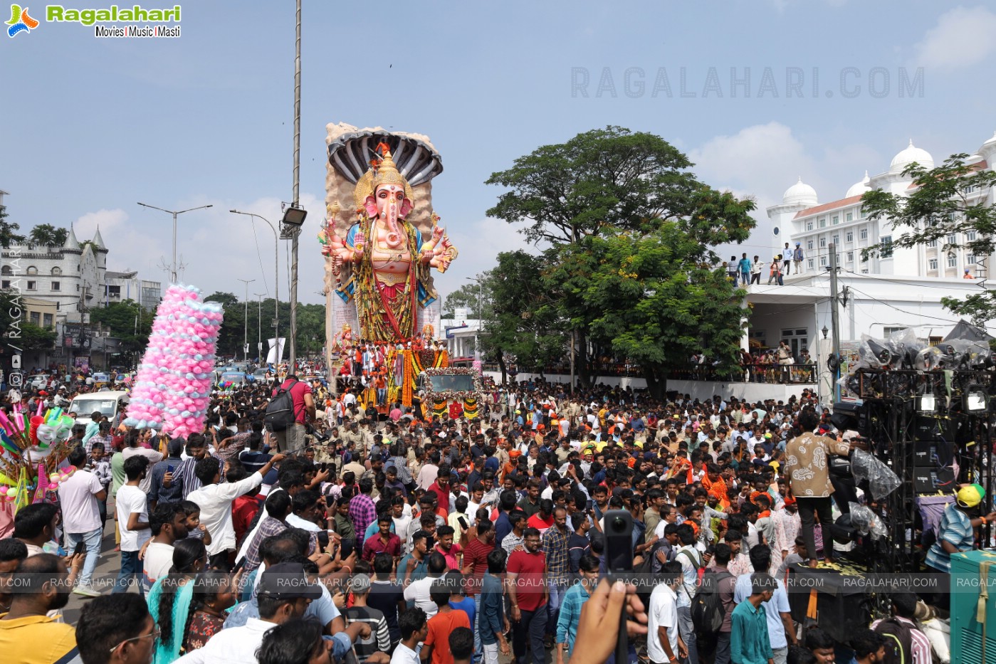 Khairatabad Ganesh Nimajjanam 2023 at Tank Bund in Hyderabad