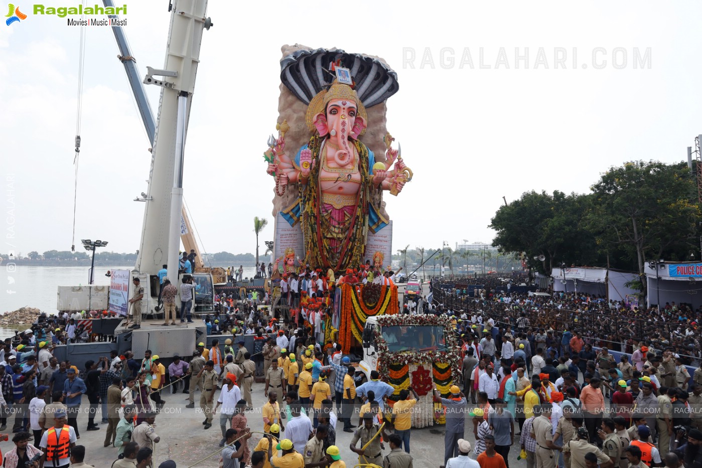 Khairatabad Ganesh Nimajjanam 2023 at Tank Bund in Hyderabad