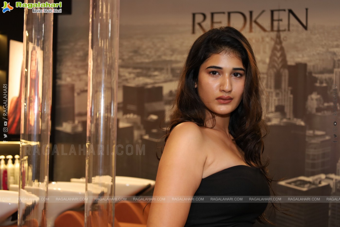 Grand Launch of MIRRORS Luxury's Salon, Hyderabad