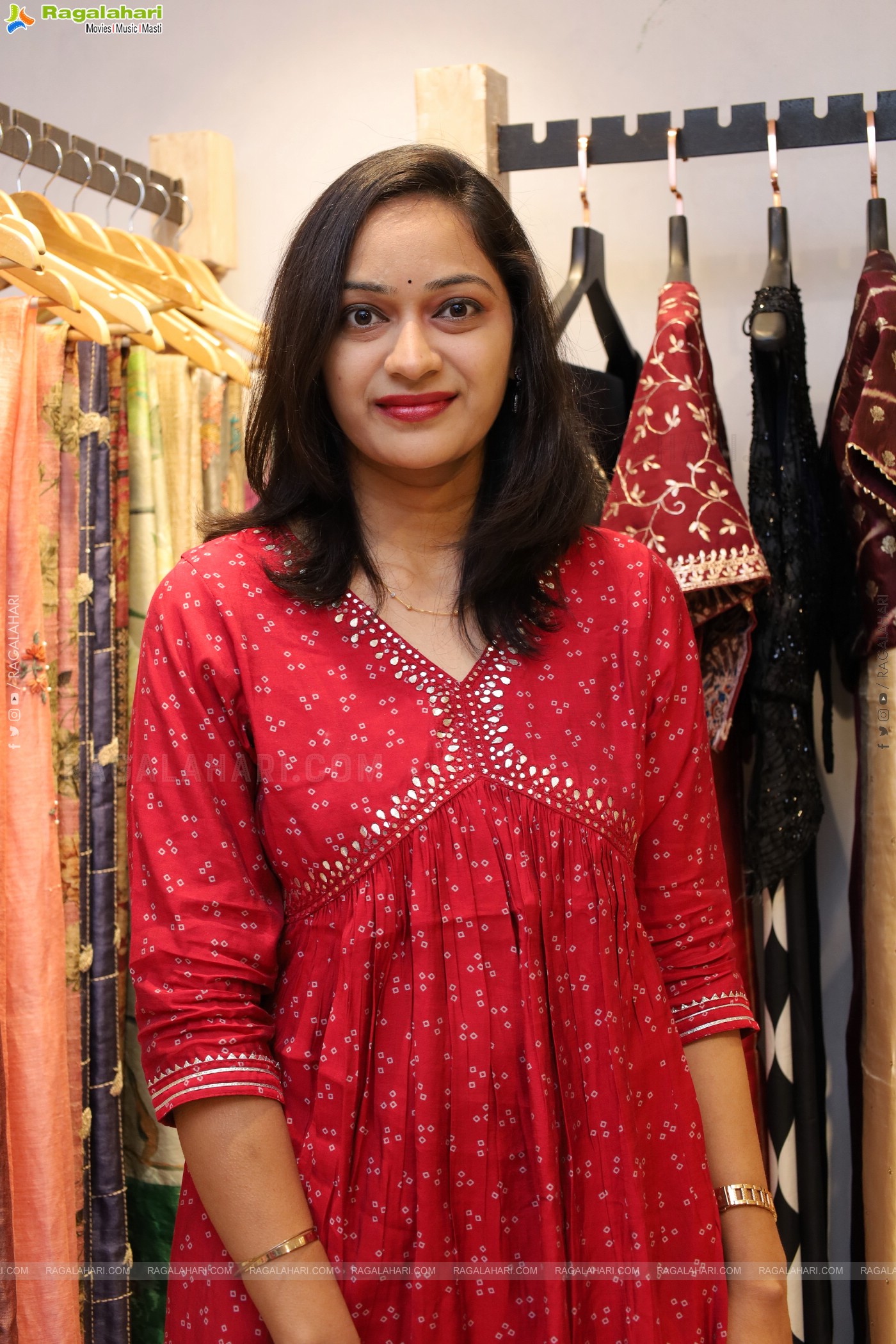 Anchor Suma Launch Manohari Festive collections, XiTI - Weaves of folklore 