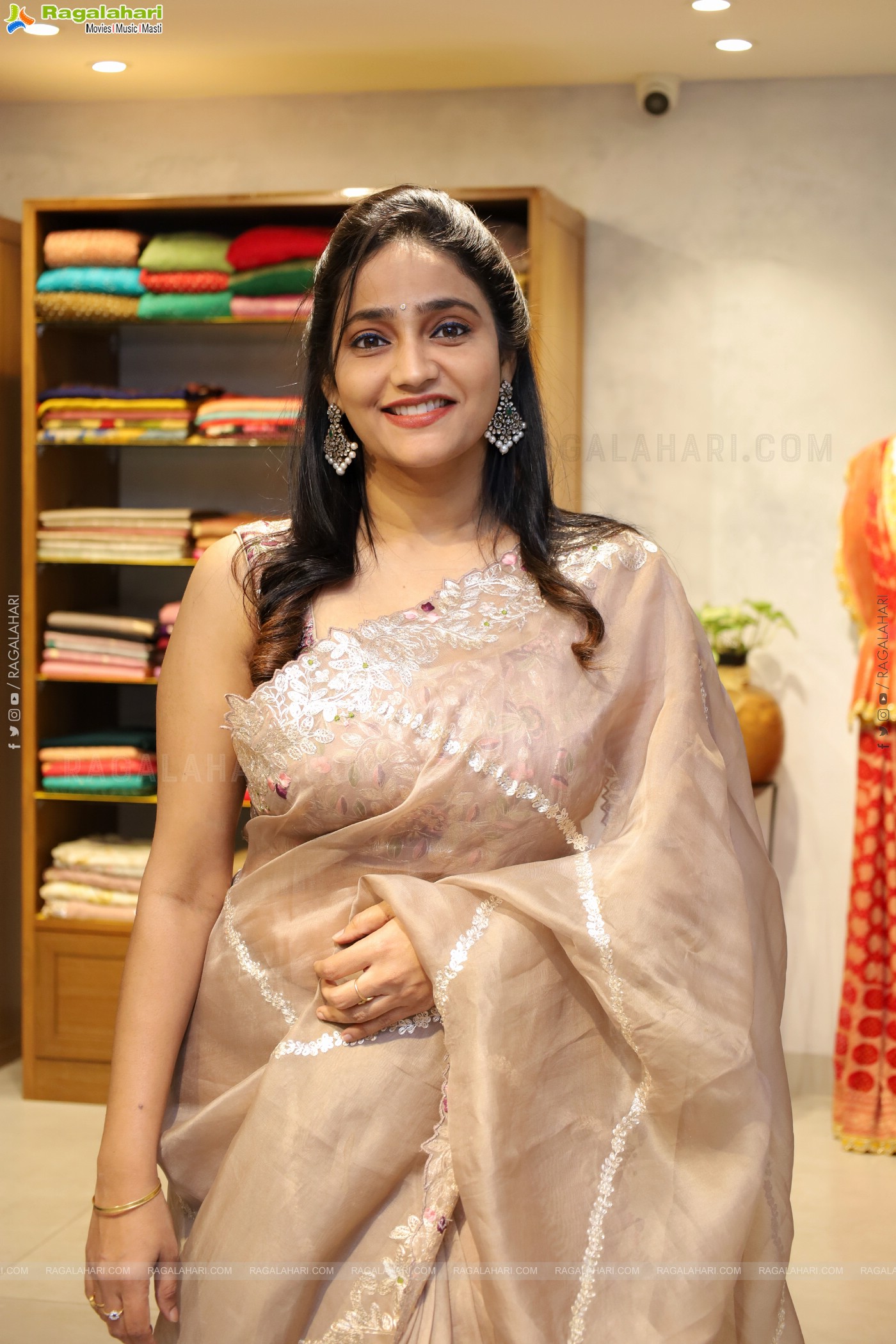 Anchor Suma Launch Manohari Festive collections, XiTI - Weaves of folklore 