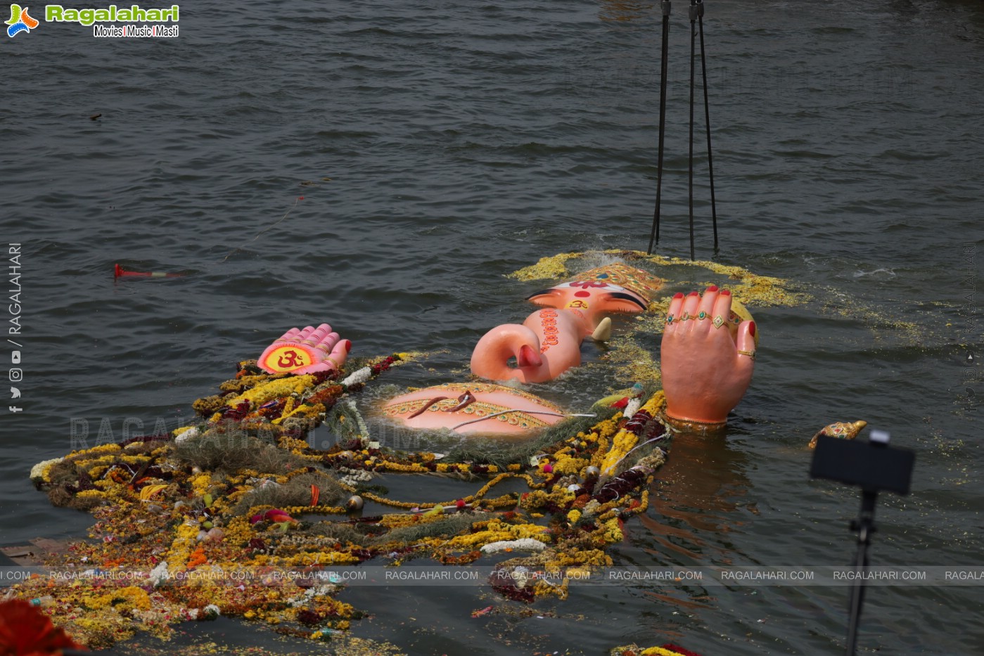 Khairatabad Ganesh Nimajjanam 2024 at Tank Bund in Hyderabad