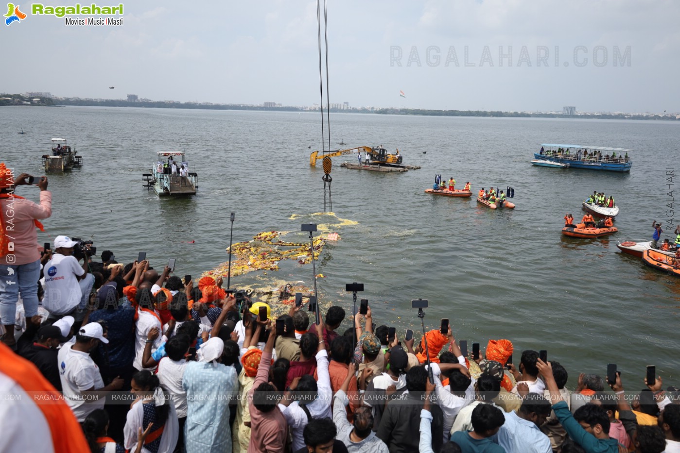 Khairatabad Ganesh Nimajjanam 2024 at Tank Bund in Hyderabad