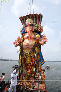 Khairatabad Ganesh Nimajjanam 2024 at Tank Bund in Hyderabad