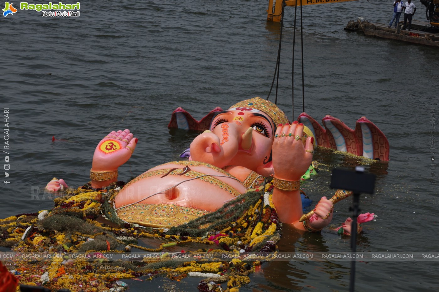 Khairatabad Ganesh Nimajjanam 2024 at Tank Bund in Hyderabad