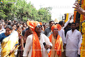 Khairatabad Ganesh Nimajjanam 2024 at Tank Bund in Hyderabad