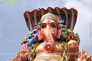 Khairatabad Ganesh Nimajjanam 2024 at Tank Bund in Hyderabad