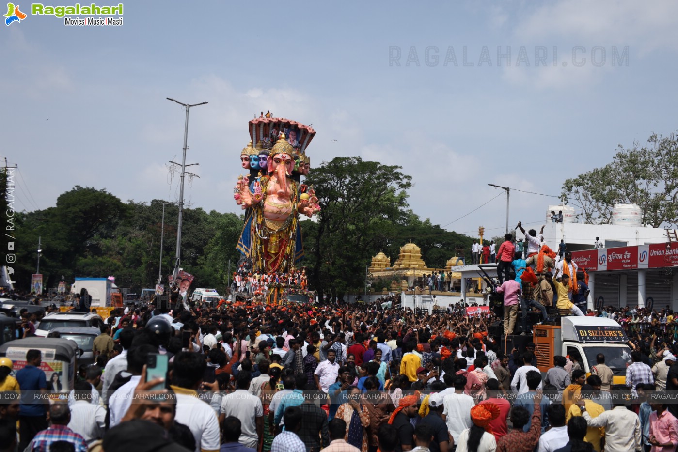 Khairatabad Ganesh Nimajjanam 2024 at Tank Bund in Hyderabad