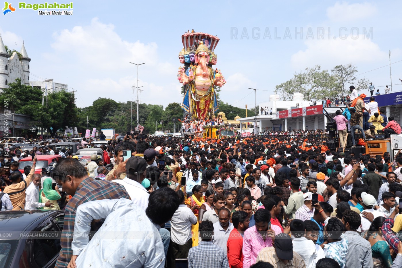 Khairatabad Ganesh Nimajjanam 2024 at Tank Bund in Hyderabad