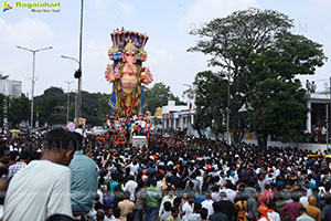 Khairatabad Ganesh Nimajjanam 2024 at Tank Bund in Hyderabad