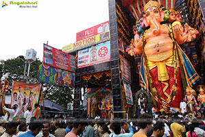 Khairathabad Ganesh as Sri Saptamukha Maha Shakti Ganapathi