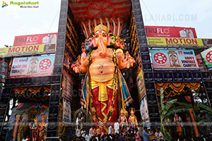 Khairathabad Ganesh as Sri Saptamukha Maha Shakti Ganapathi