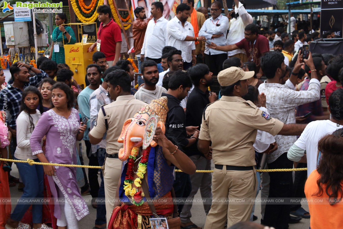 Khairathabad Ganesh 2024 as Sri Saptamukha Maha Shakti Ganapathi- 70 feet Tall Idol