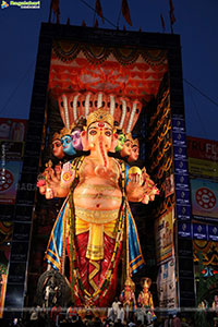 Khairathabad Ganesh as Sri Saptamukha Maha Shakti Ganapathi