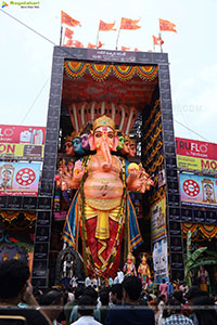 Khairathabad Ganesh as Sri Saptamukha Maha Shakti Ganapathi