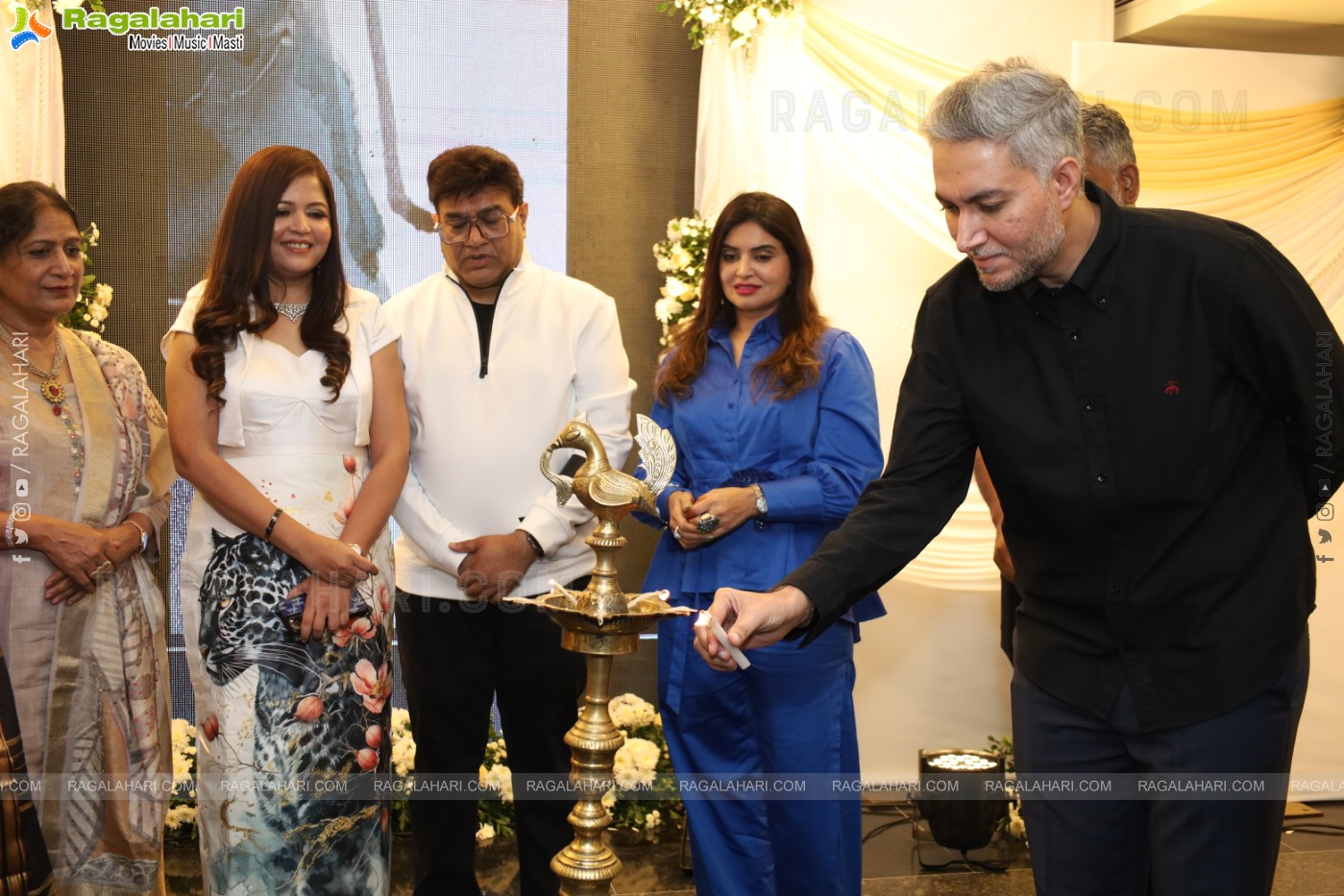 Geet Gupta Art Gallery Exhibition at Muse Art Gallery, Hyderabad