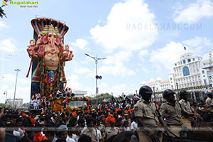 Khairatabad Ganesh Nimajjanam 2025 at Tank Bund in Hyderabad