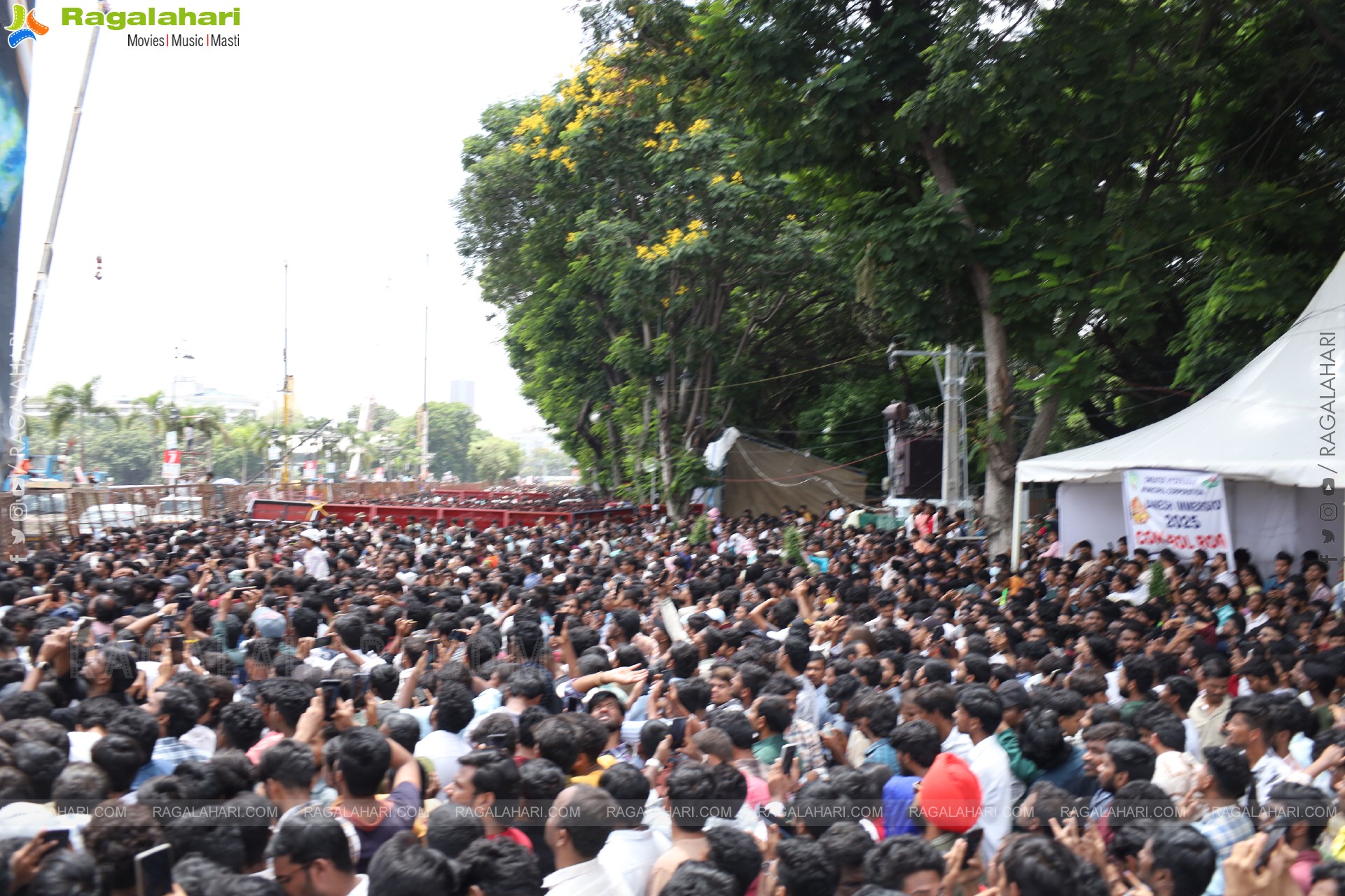 Khairatabad Ganesh Nimajjanam 2025 at Tank Bund in Hyderabad	
