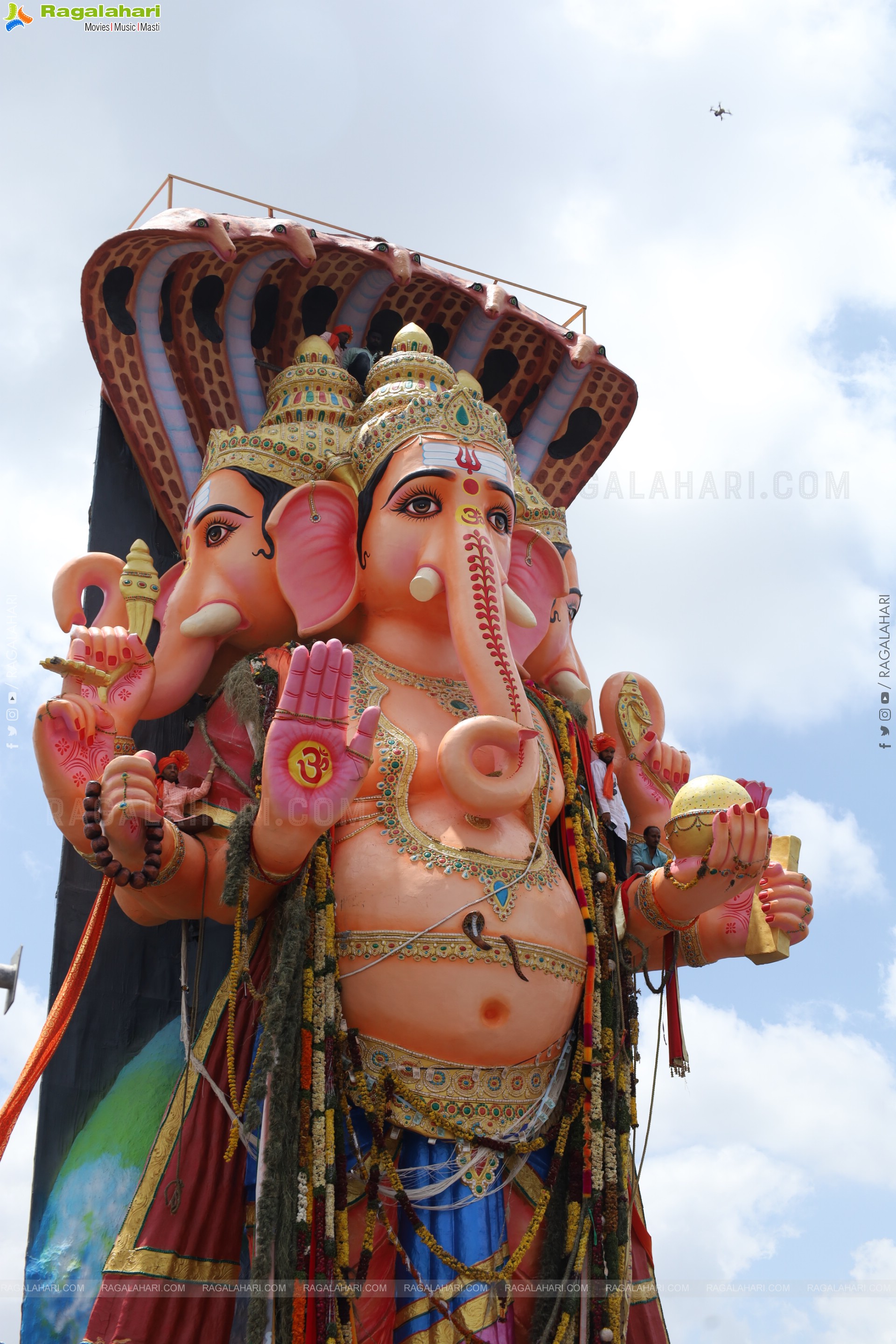 Khairatabad Ganesh Nimajjanam 2025 at Tank Bund in Hyderabad	