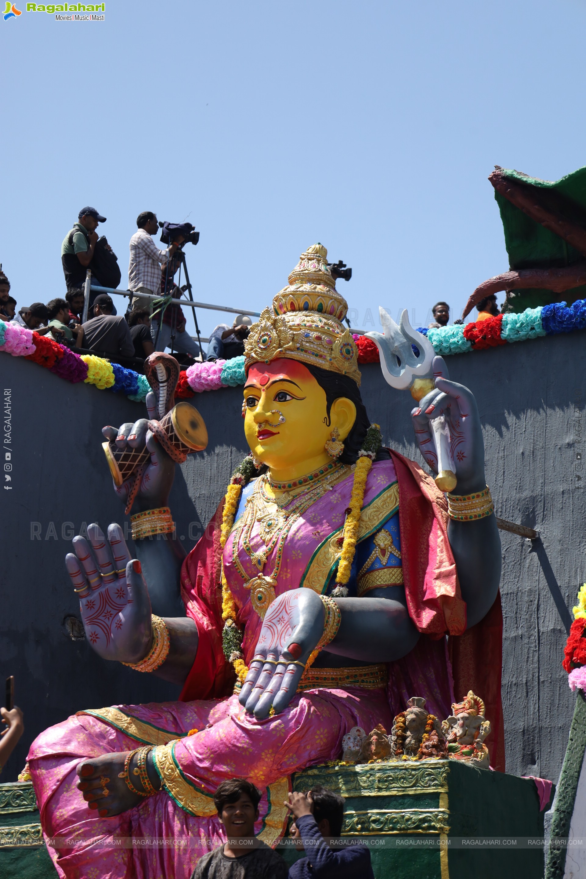 Khairatabad Ganesh Nimajjanam 2025 at Tank Bund in Hyderabad	