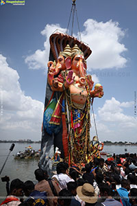 Khairatabad Ganesh Nimajjanam 2025 at Tank Bund in Hyderabad