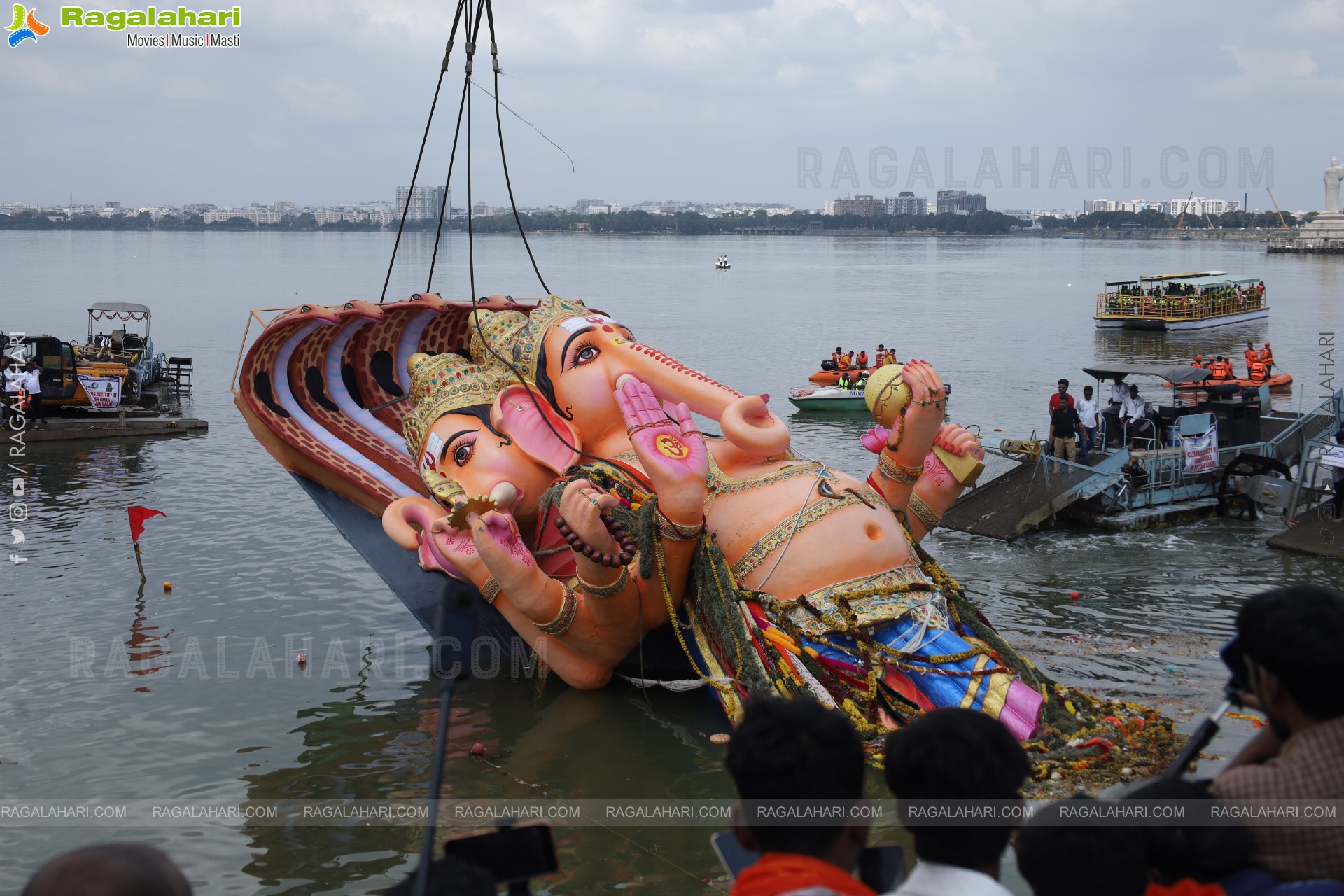 Khairatabad Ganesh Nimajjanam 2025 at Tank Bund in Hyderabad	