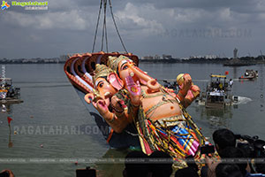 Khairatabad Ganesh Nimajjanam 2025 at Tank Bund in Hyderabad