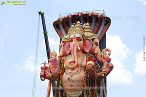 Khairatabad Ganesh Nimajjanam 2025 at Tank Bund in Hyderabad