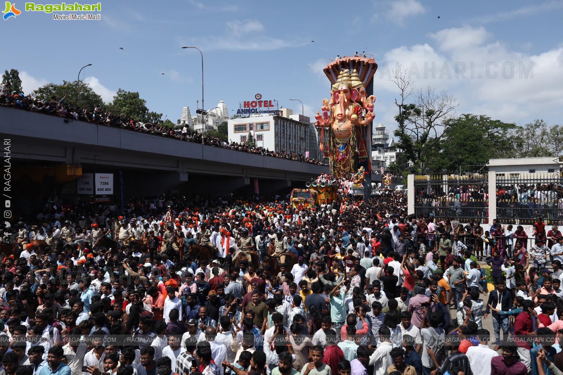 Khairatabad Ganesh Nimajjanam 2025 at Tank Bund in Hyderabad	
