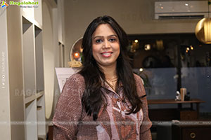 Orange Tree Presents Swoon in India: A Cross Culture Convers