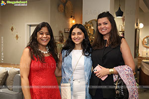 Orange Tree Presents Swoon in India: A Cross Culture Convers