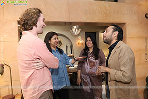 Orange Tree Presents Swoon in India: A Cross Culture Convers