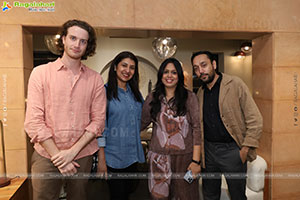 Orange Tree Presents Swoon in India: A Cross Culture Convers
