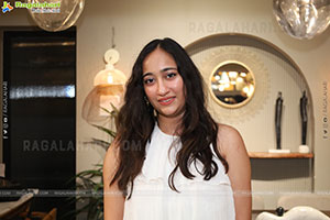 Orange Tree Presents Swoon in India: A Cross Culture Convers