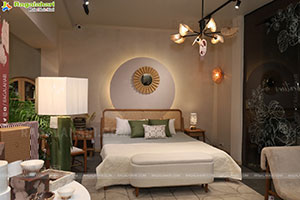 Orange Tree Presents Swoon in India: A Cross Culture Convers