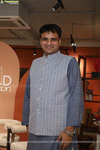 Orange Tree Presents Swoon in India: A Cross Culture Convers