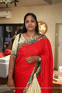 Orange Tree Presents Swoon in India: A Cross Culture Convers
