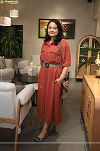 Orange Tree Presents Swoon in India: A Cross Culture Convers