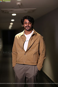 Aasmaan Movie Teaser Launch Event, Press Meet 