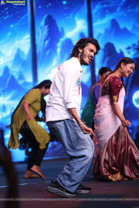 Thella Kaagitham Movie Pre Release Event 