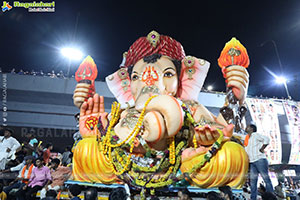 Lord Ganesh Immersion Procession 2026 at Tank Bund, Hyd