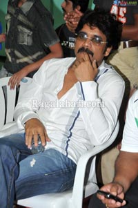 Nagarjuna, Amala at Gopichand Badminton Academy