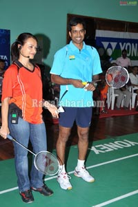 Nagarjuna, Amala at Gopichand Badminton Academy