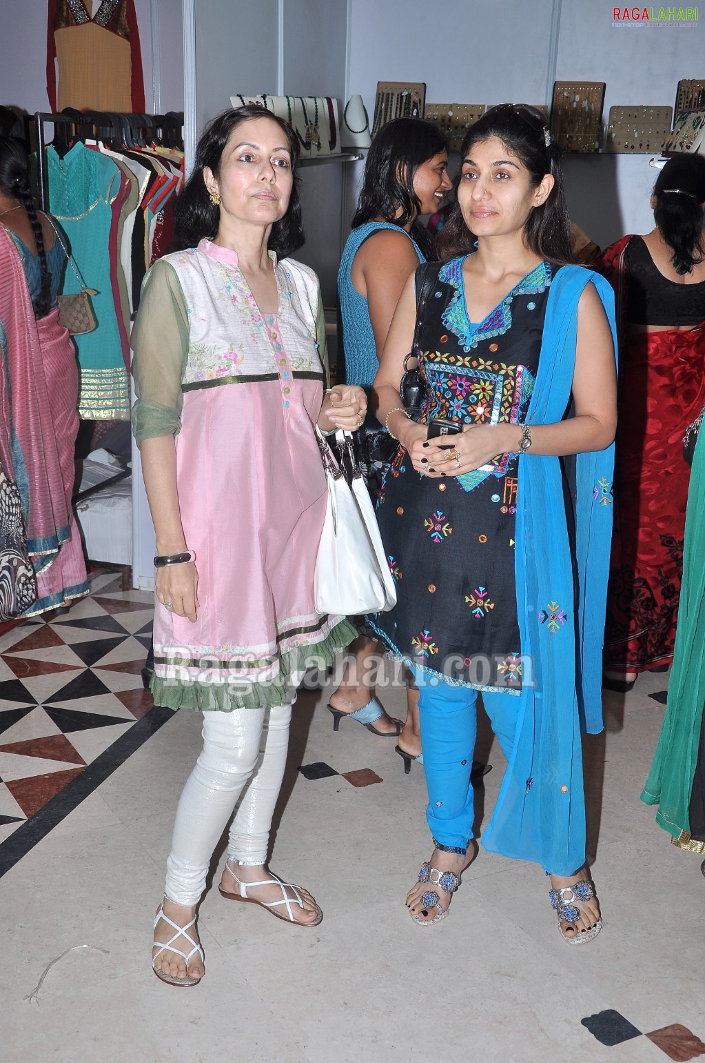 D'sire Exhibition/Sale Launch @ Taj Krishna