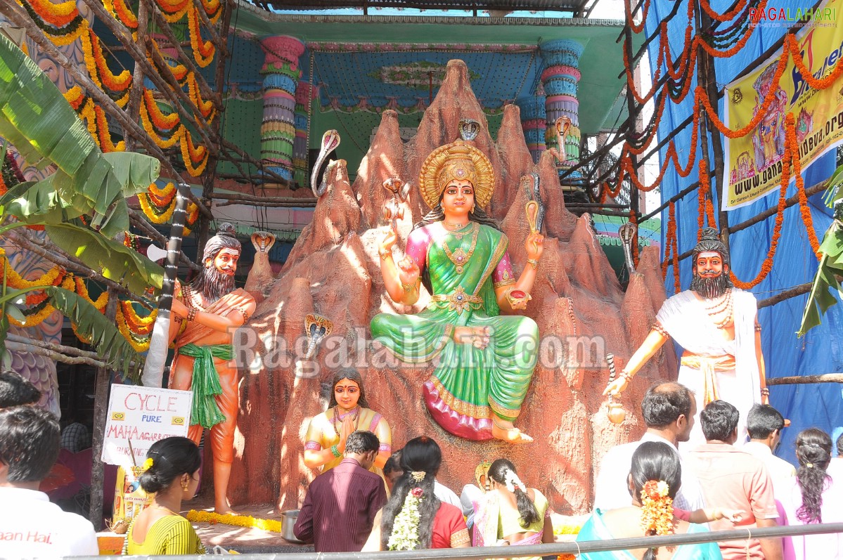 Khairatabad Ganesh Idols 2010