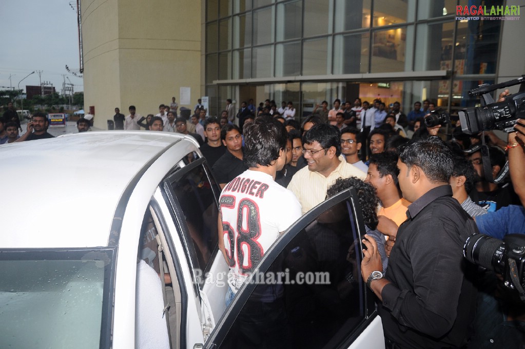 Dabangg Promotion @ Inorbit Mall, Hyd